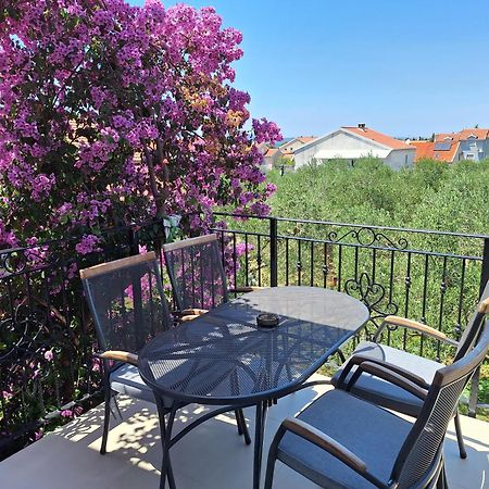 Apartments Vodopija 300M To The Beach Sveti Filip i Jakov Eksteriør bilde