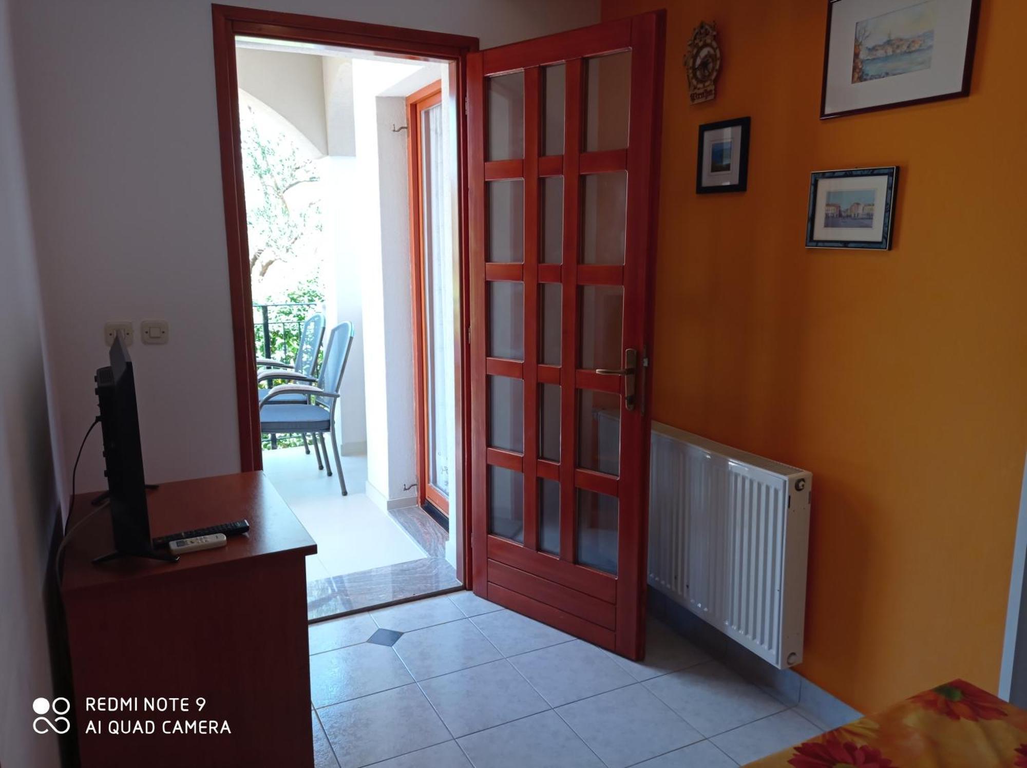 Apartments Vodopija 300M To The Beach Sveti Filip i Jakov Rom bilde