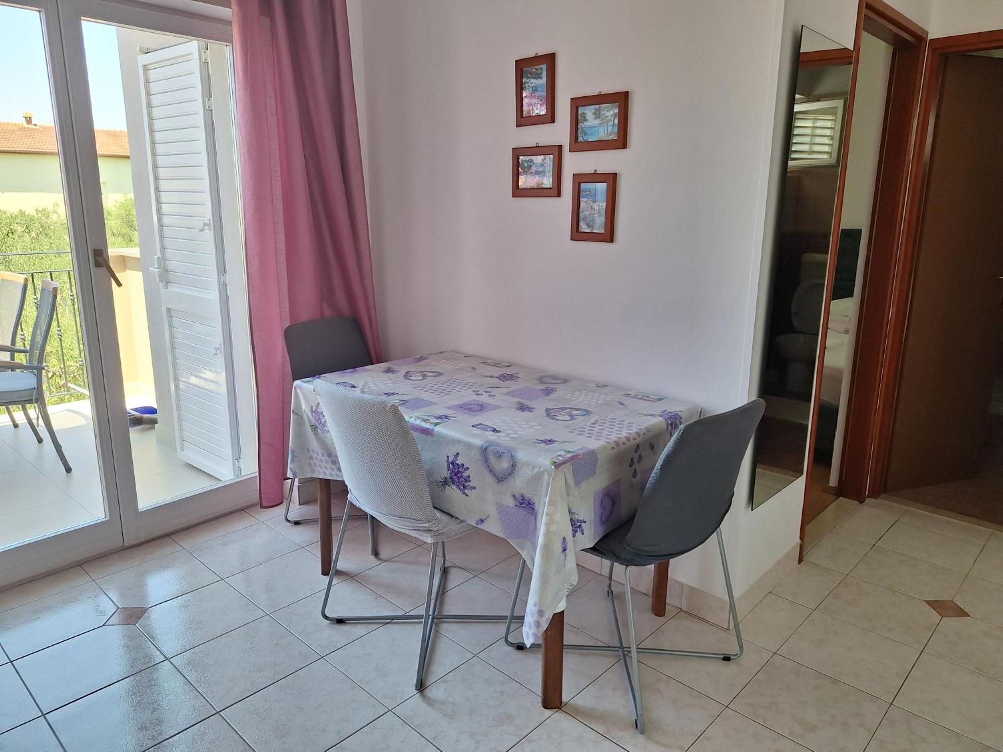 Apartments Vodopija 300M To The Beach Sveti Filip i Jakov Rom bilde
